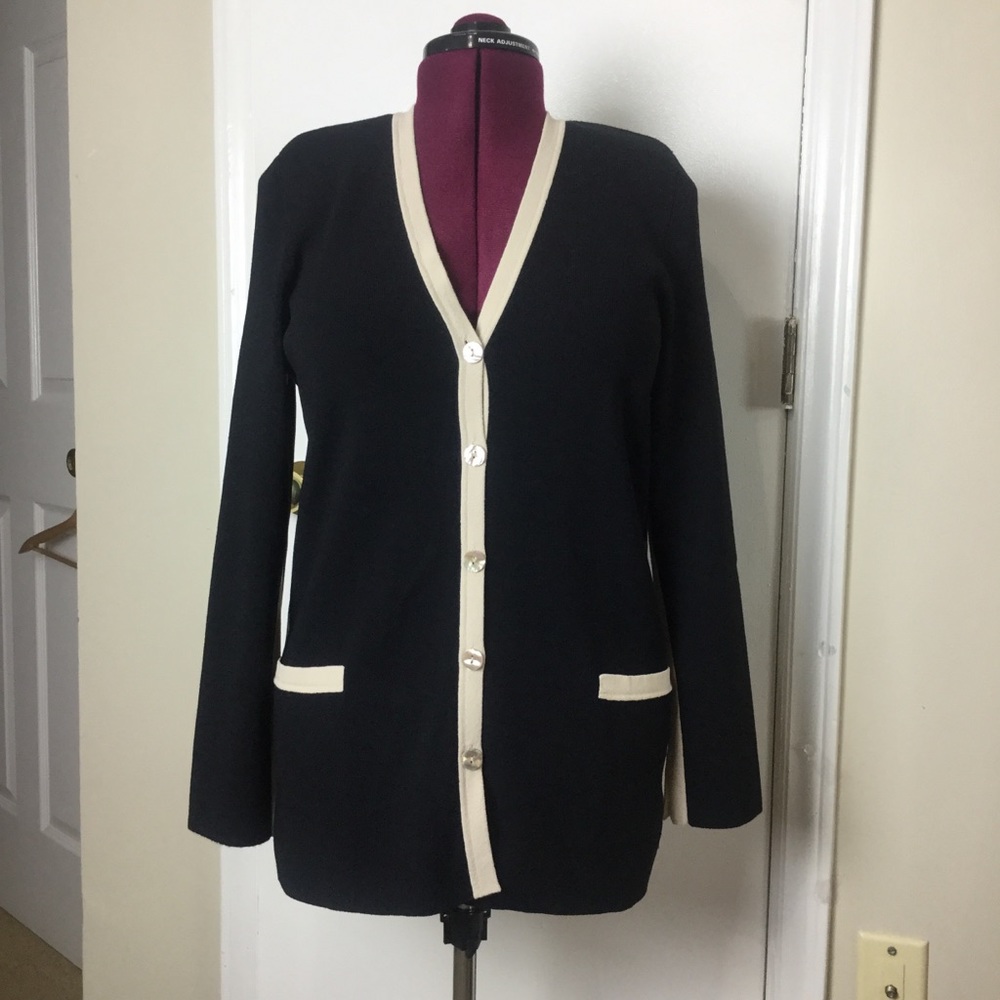 NWOT Dana Buchman Petite button Up Black/Ivory Blazer